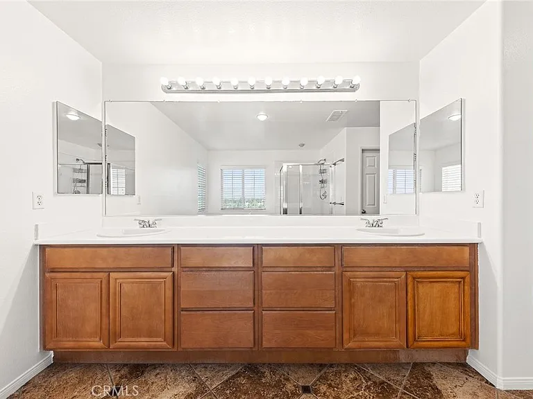 16543 Sagebrush St — Photo 27