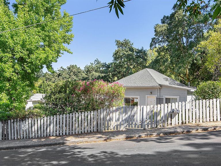 141 Scenic Ave San Anselmo, CA, 94960 Apartments for Rent Zillow