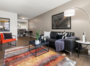 Uptown Square Apartments, Minneapolis, MN 55408