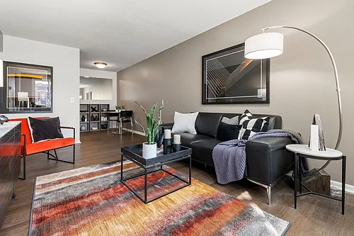 Uptown Square Apartments Photo 1
