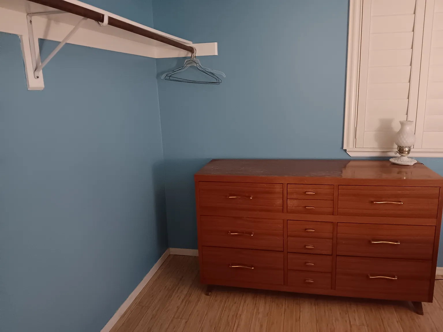 1 bed, 1322 sqft, $600 — Photo 2