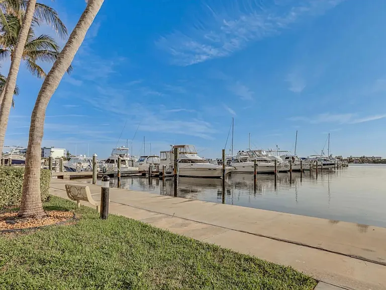 804 E Windward Way #120 — Photo 15