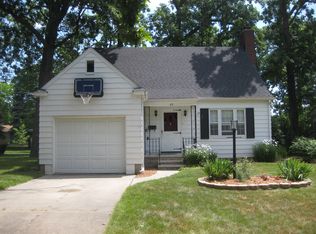 45 E Sharlear Dr, Essexville, MI