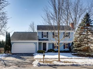 1805 Rita Ave, Saint Charles, IL 60174