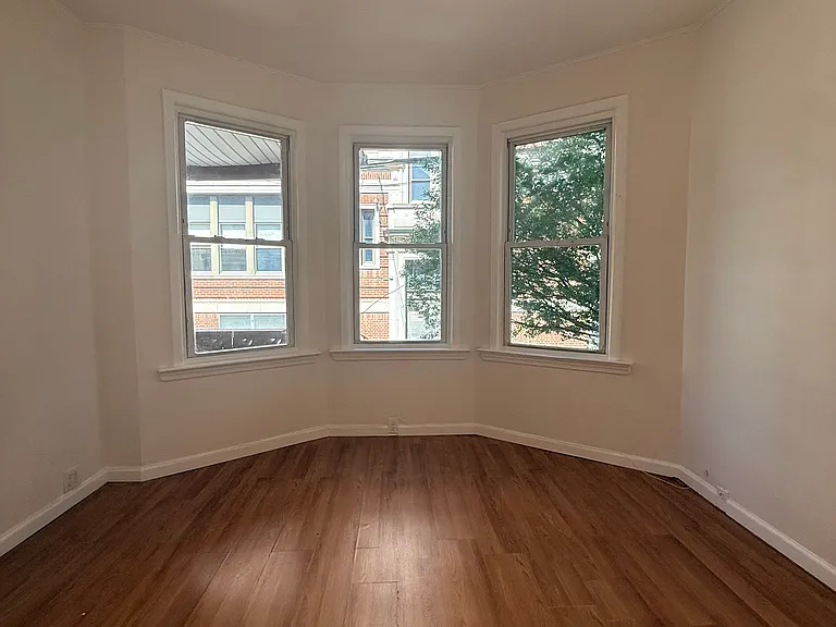 165 Lembeck Ave #1 — Photo 11