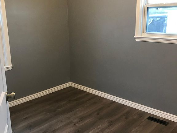 Bedroom #2 (includes closet)
