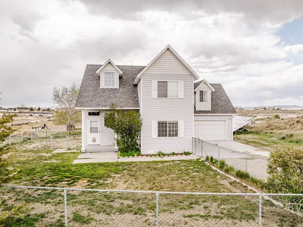 229 Country Club Pkwy, Spring Creek, NV 89815
