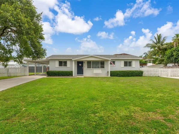 16325 SW 276th Ter, Homestead, FL 33031