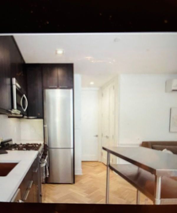 2nd image of 1753 Willard St NW APT 1