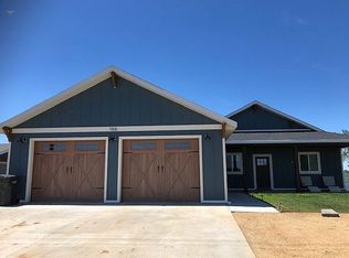 166 SE Lake Dr, Estelline, SD 57234