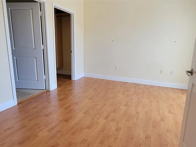 10 Aragon Ave #901 — Photo 6