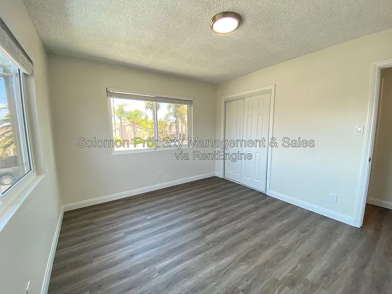1311 W Puls St #C — Photo 8