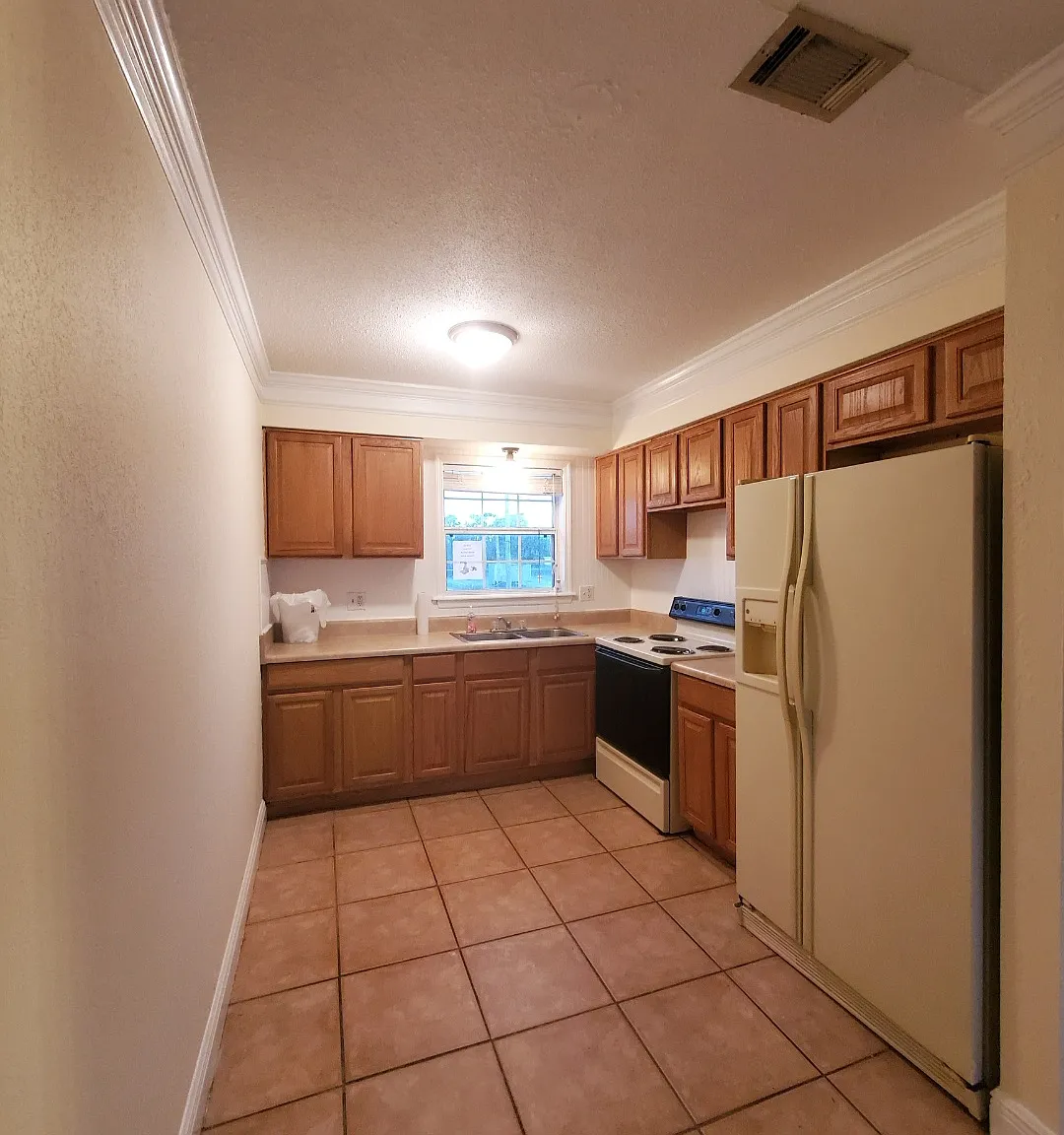 2 bed, 688 sqft, $1,250 — Photo 3
