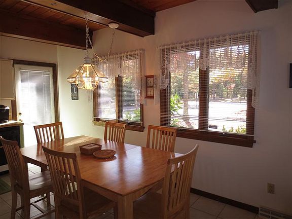 5th image of 105 Club Valley Dr