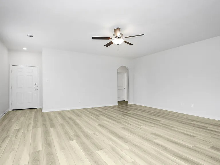 435 Lone Rider Dr — Photo 17