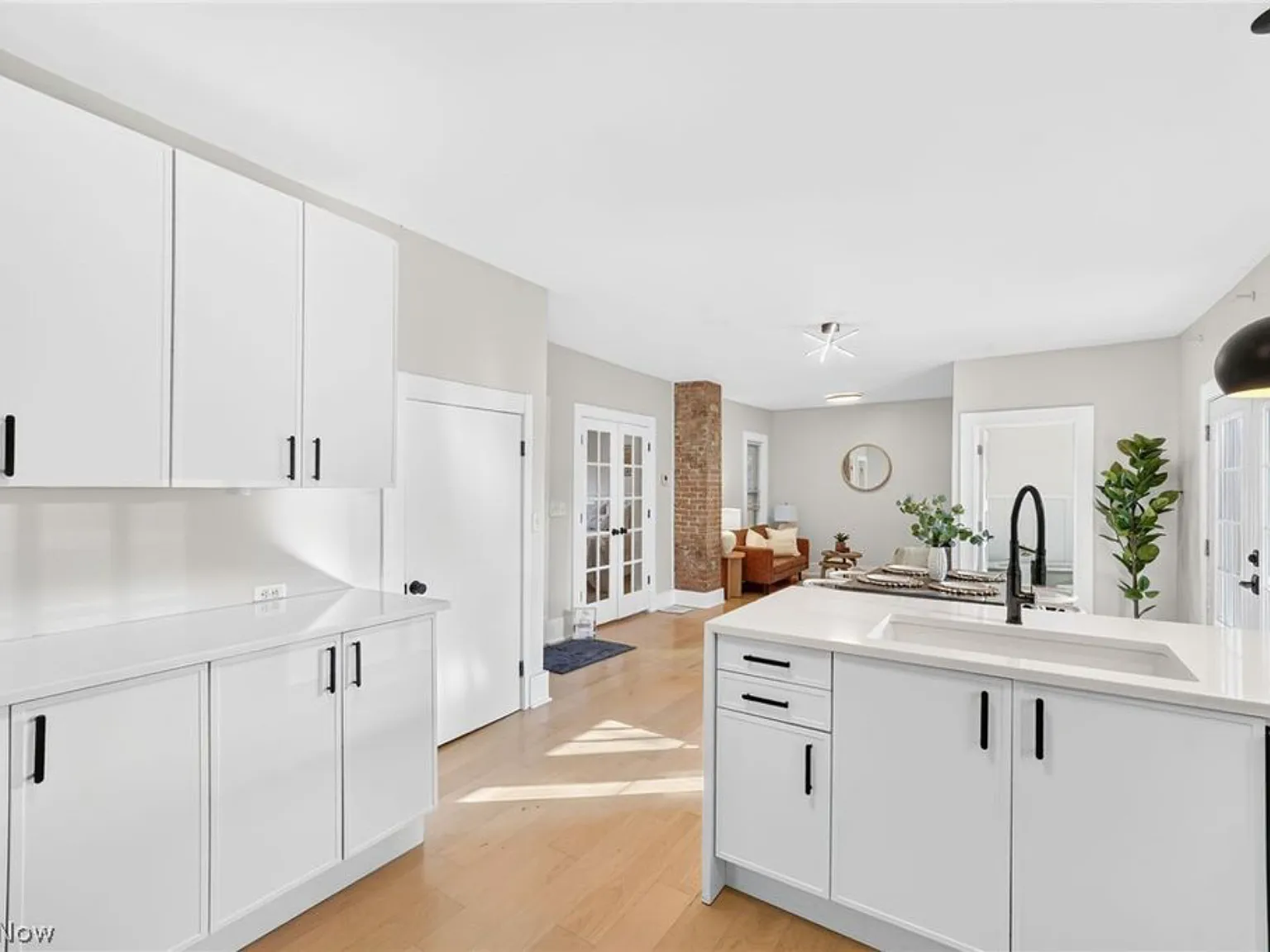 2 bed, 1560 sqft, $2,600 — Photo 2