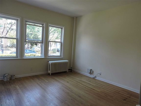 3rd image of 17754 105th Ave