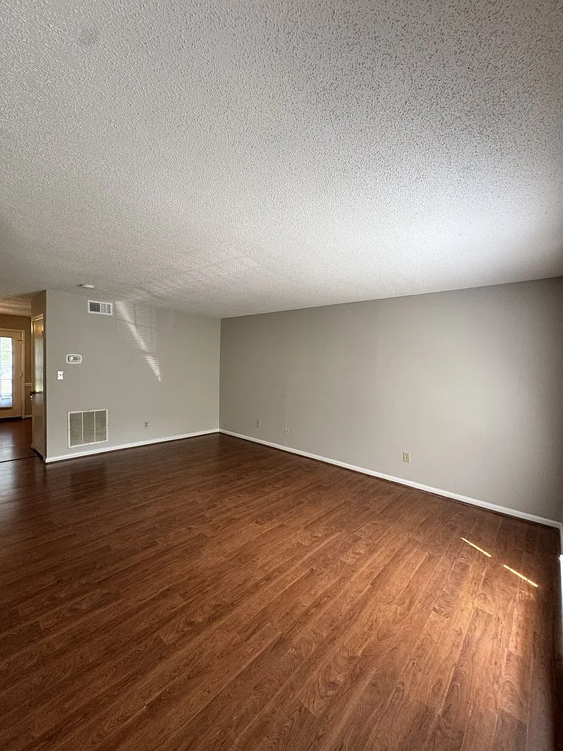 Half Off First Full Month Rent — Photo 2