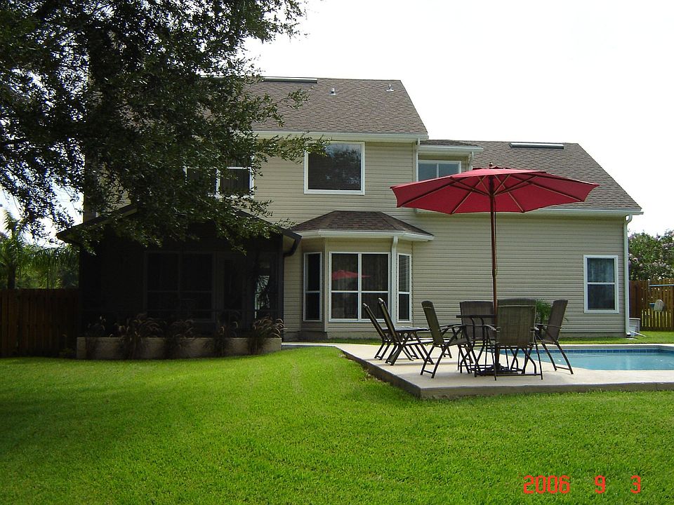 2nd image of 3394 Millcrest Dr