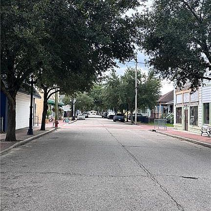 3rd image of 359 Sala Ave