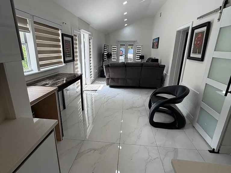 514 Churchill Rd — Photo 23