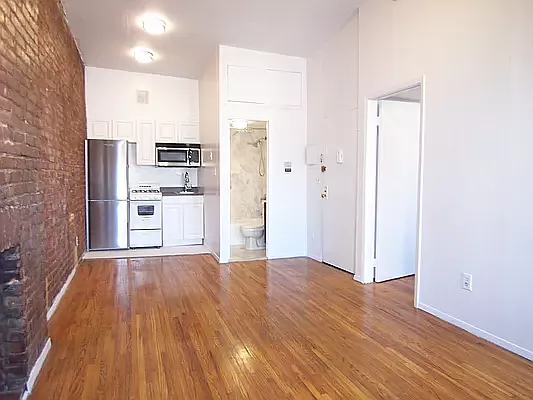 Rented by Oxford Property Group | media 2