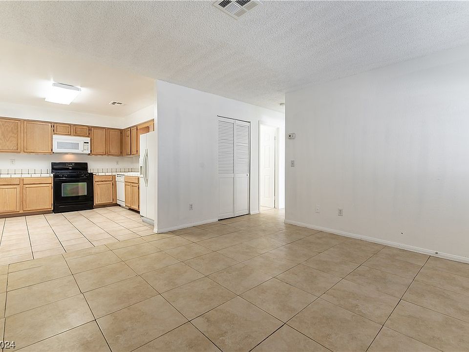 1st image of 2136 Petersham Ct Unit A
