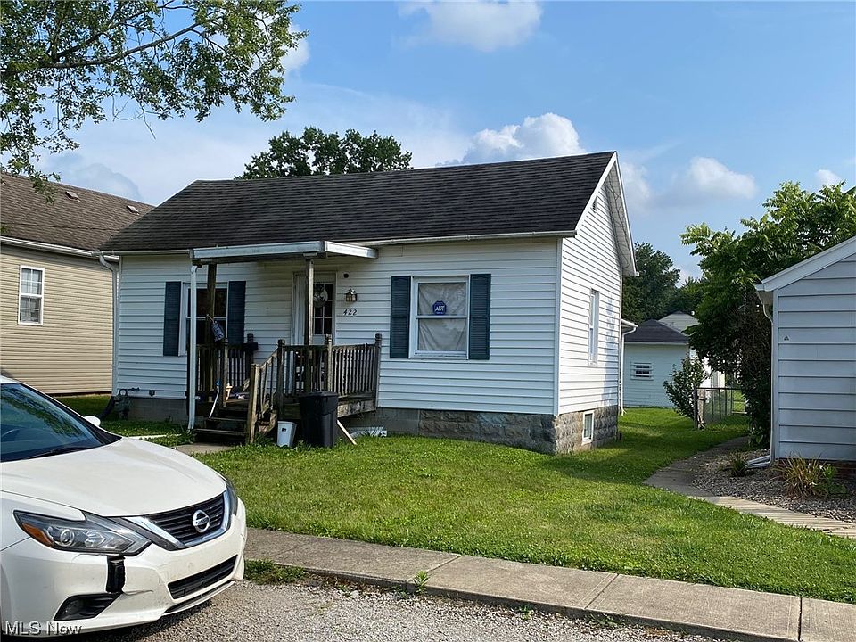 2nd image of 422 Kinzel Ave