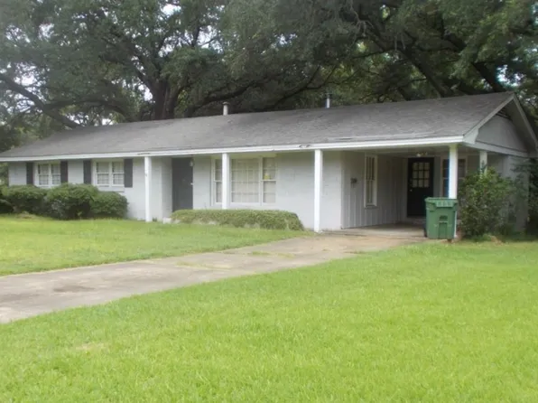 2621 Clement Curv, Montgomery, AL 36111