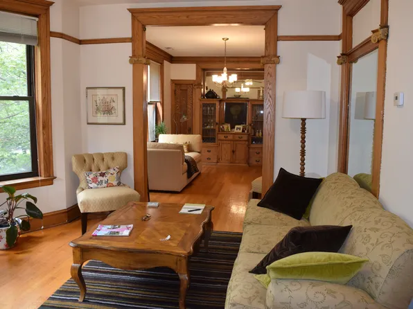 1514 W Cornelia Ave #3, Chicago, IL 60657