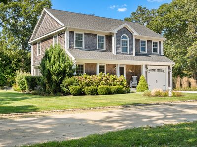 42 8th St N, Edgartown, MA, 02539