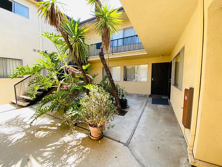 5305 Packard Street — Photo 20