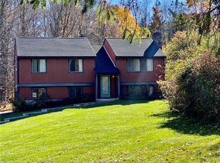 11 Harmony Rd, Pawling, NY 12564