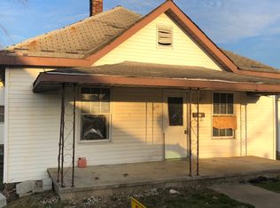 713 S Walnut St, Edinburgh, IN 46124