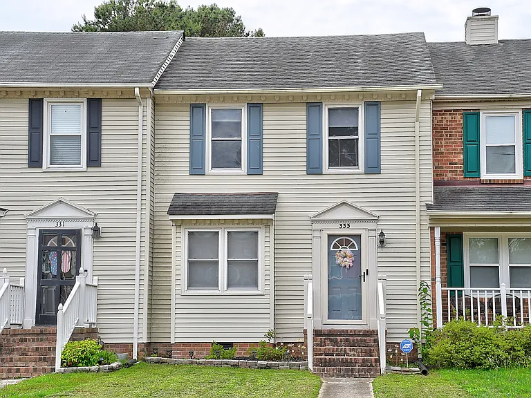 333 San Roman Dr — Photo 1