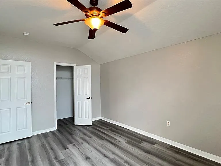 143 Vizcay Way — Photo 36