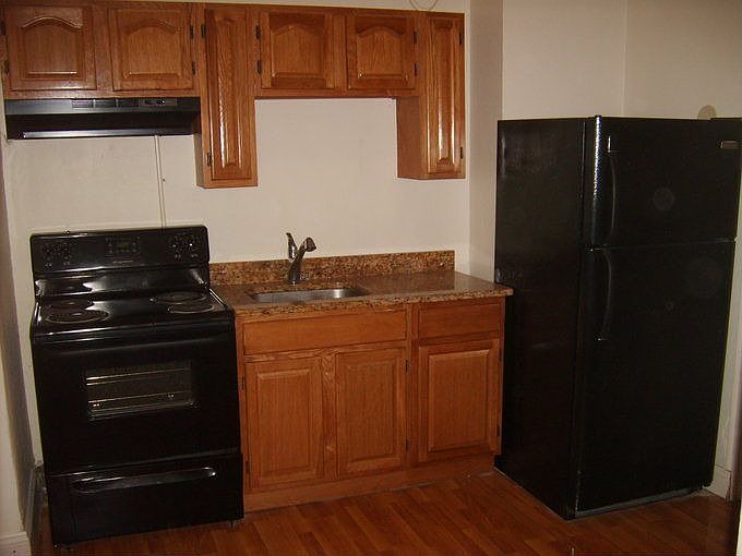 1st image of 4222 W Girard Ave