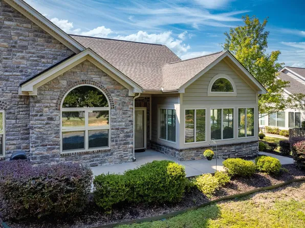 393 Mountain Terrace Cir, Maumelle, AR 72113