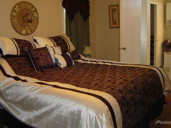 3rd image of 177 Cypress Way