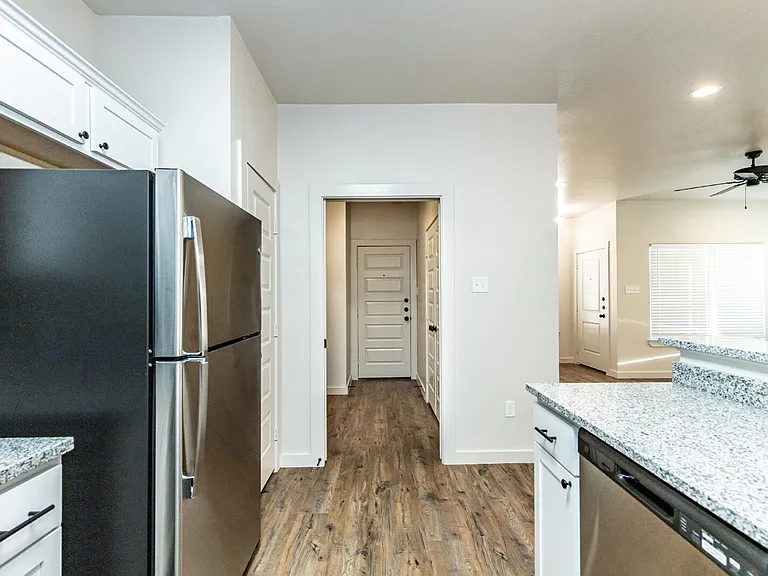 1008 N 7th St — Photo 18