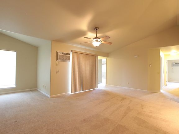 4th image of N7751 Vicksburg Way APT 8