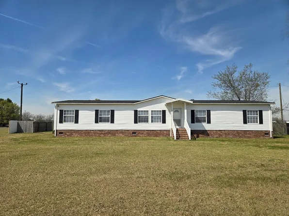 240 Pioneer Dr, Sumter, SC 29150