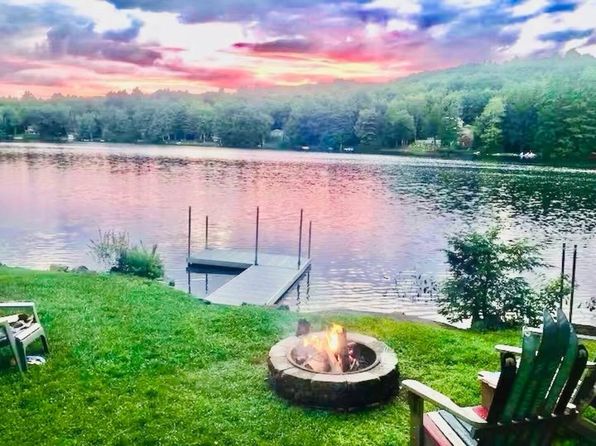 195 Chestnut Pond Rd