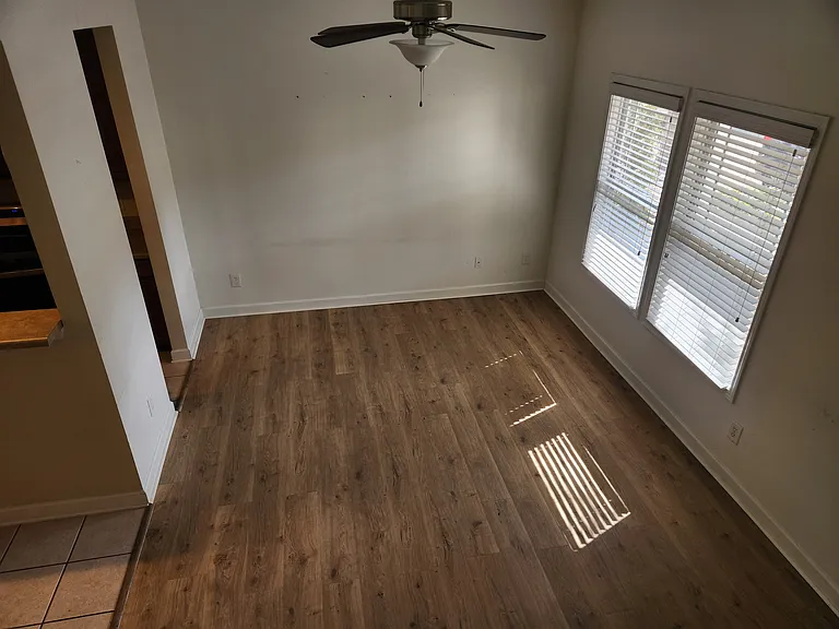 9667 Mendenhall View Dr — Photo 11
