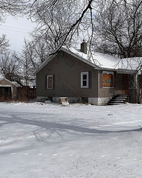 2nd image of 936 Copeman Blvd