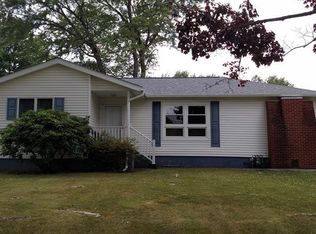 573 Bedford Rd, West Middlesex, PA 16159