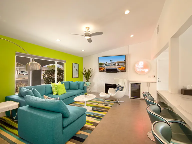 920 N Cerritos Dr — Photo 18