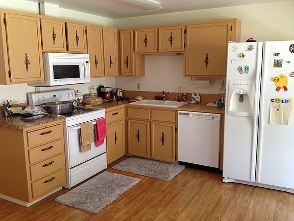 3rd image of 14111 84th Avenue Ct NW #B