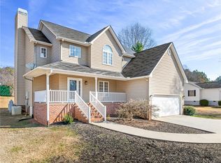 520 N Old Mill Rd, Seneca, SC 29678