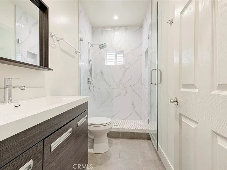 6954 Jellico Ave — Photo 31